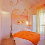 Residenz La Fonte דירה *