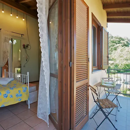 Residenz La Fonte Studios Apartment Pino Lago Maggiore