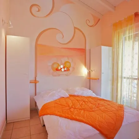 Residenz La Fonte Studios Apartment *