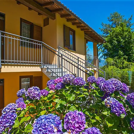 Residenz La Fonte Studios Pino Lago Maggiore